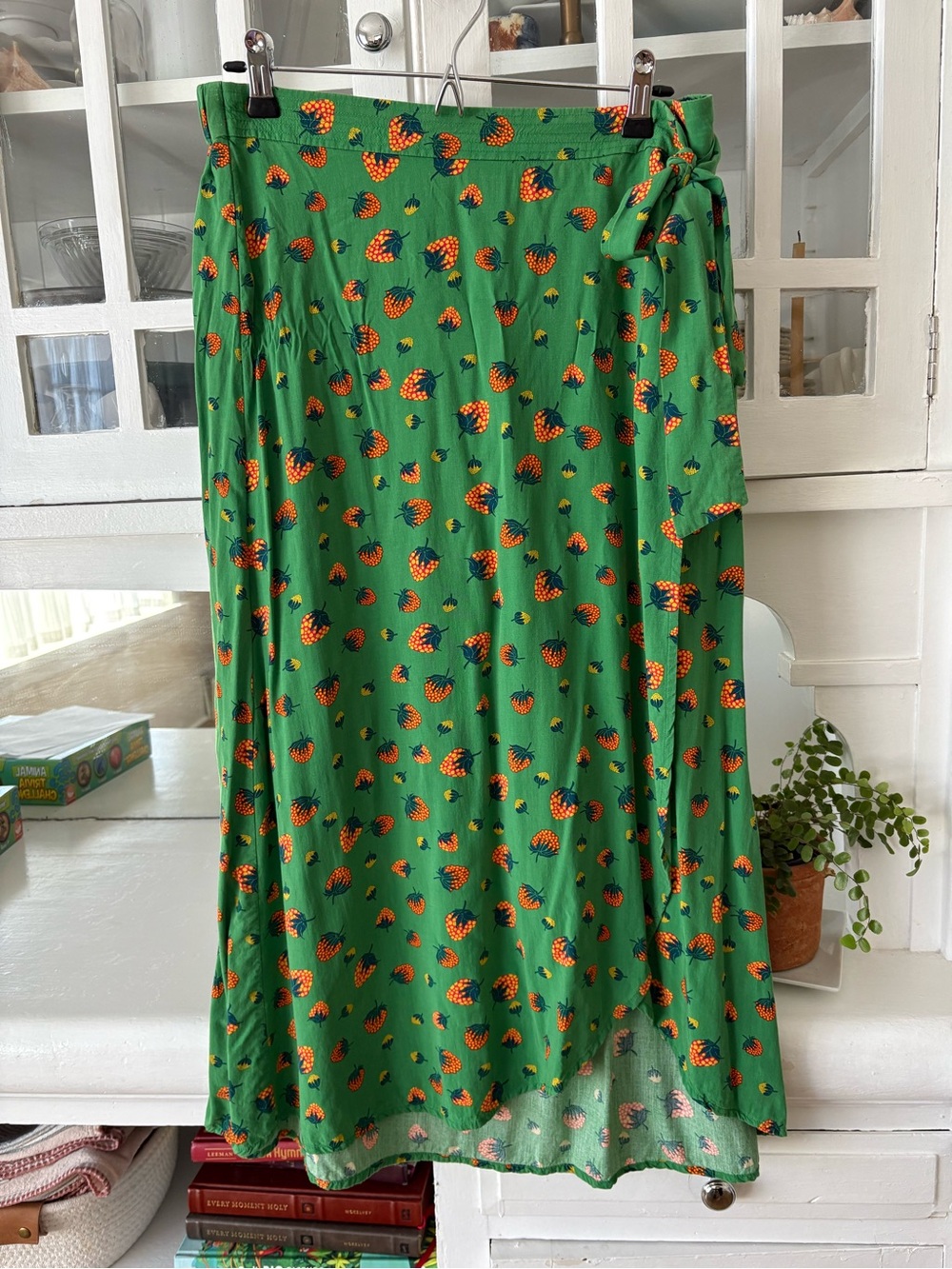 RARE Anthropologie Conversations Green Floral Midi Skirt style 35 of 52 - Picture 2 of 10